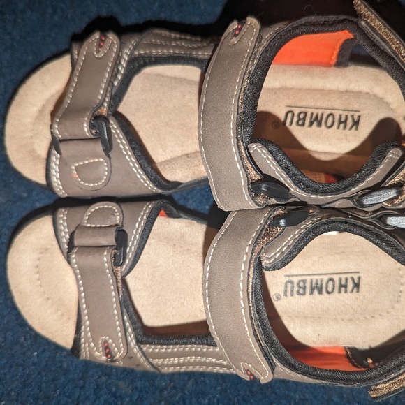 Khombu Boy's sandals size 1 - Picture 3 of 10